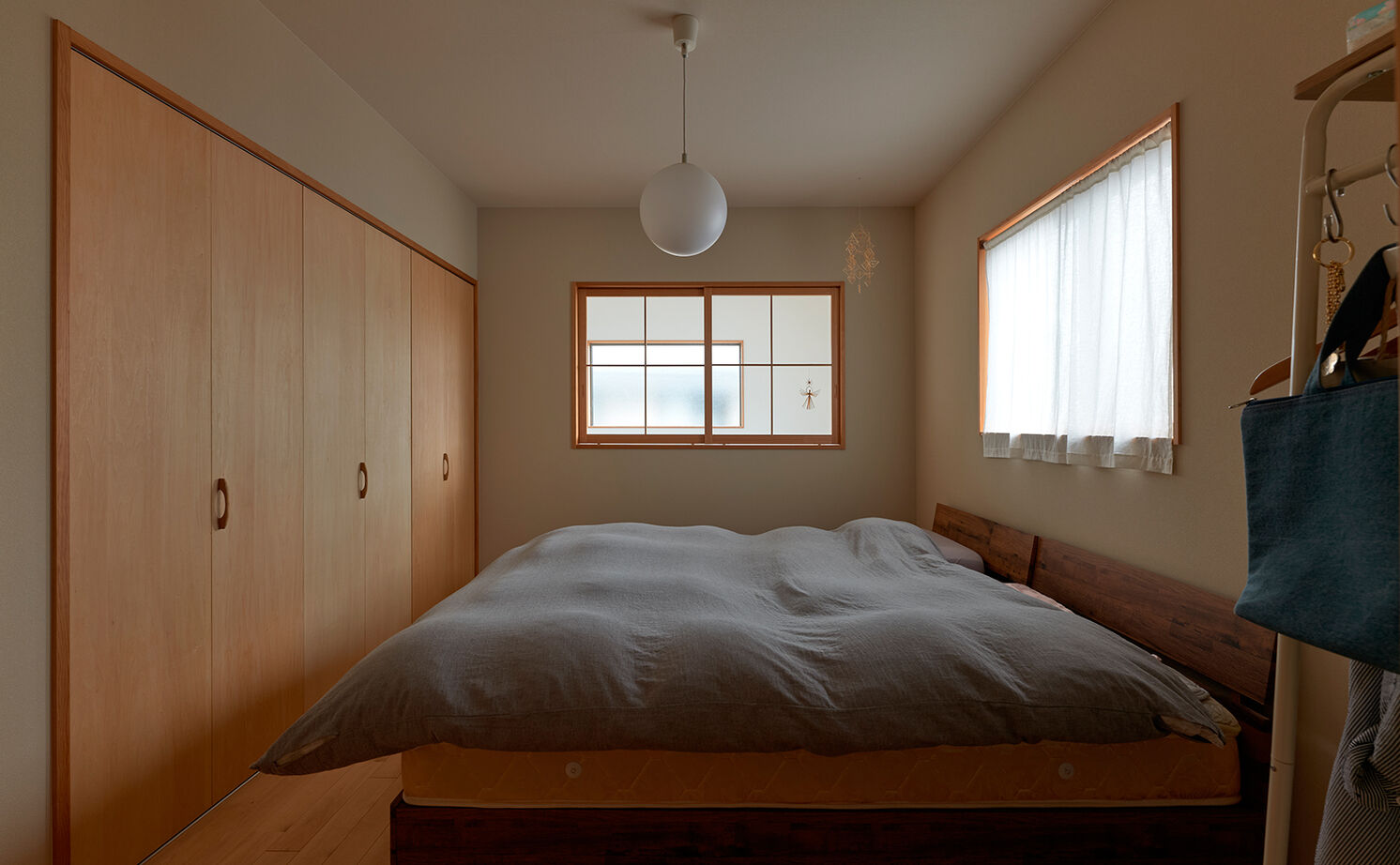 大政建築 【各務原市｜趣味を楽しむ×ネコと暮らす】厨房で料理やお菓子づくり。吹抜けリビングは愛猫と過ごす場所の建築実例画像9