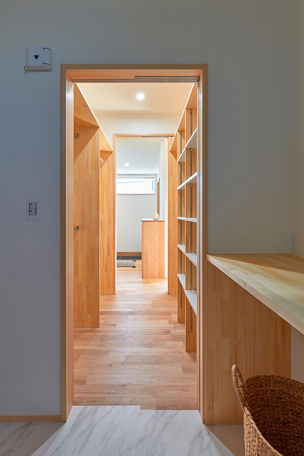 大政建築 【羽島市｜30坪台｜家事ラク間取り】「ただいま動線」で家事がラクに。ナチュラル＆和モダンな無垢の木の家の建築実例画像8