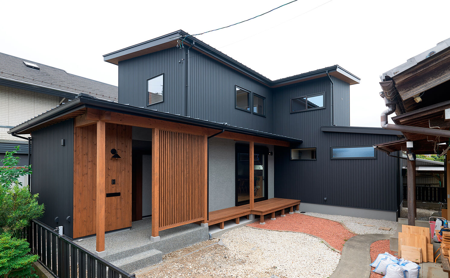 大政建築 【岐阜県｜30坪台｜和モダン】開放的な吹抜けリビングは畳敷きにして大正解！家事ラク間取りもお気に入りの建築実例画像2