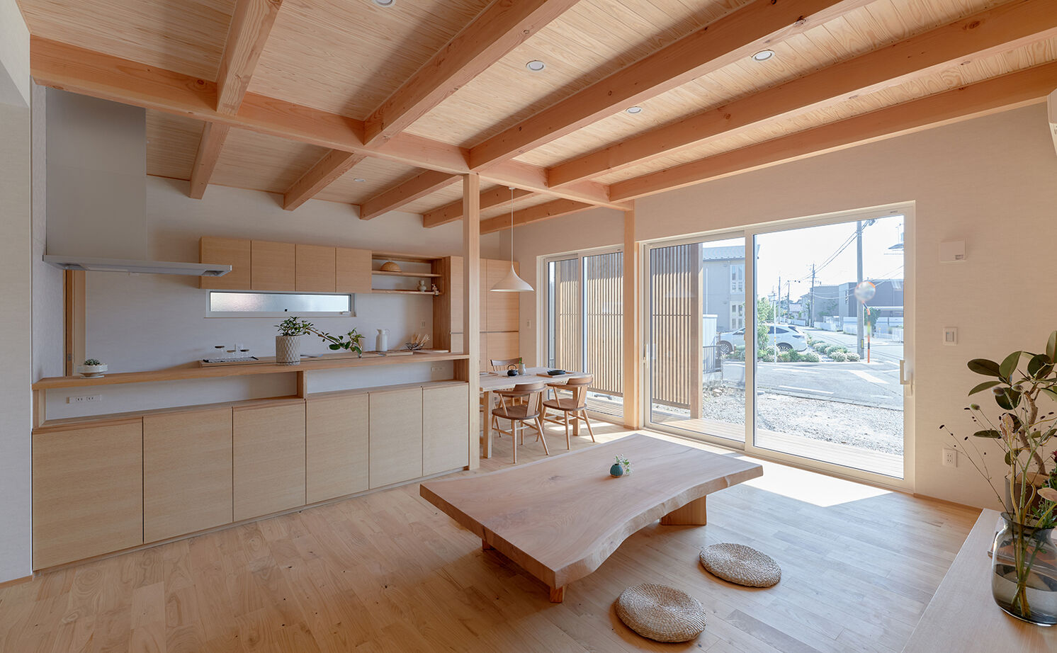 大政建築 【岐阜市｜和風｜30坪台】どこか懐かしさを感じる建具がアクセント。木の温もりに癒されるコンパクトな家の建築実例画像4