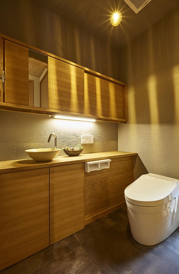 大政建築 【岐阜市｜和モダン】居酒屋風ダイニングでまったり。住宅地の間口の狭い土地でも叶った開放的な暮らしの建築実例画像8