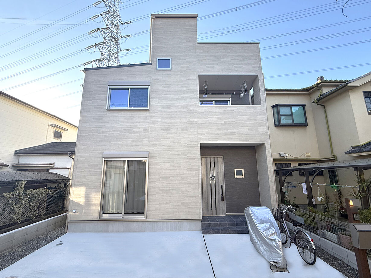 イオンホーム 東大阪市｜2000万円｜間取り図あり｜おうちでBBQ、花火大会の鑑賞…、楽しみが尽きない屋上のある家の建築実例画像3