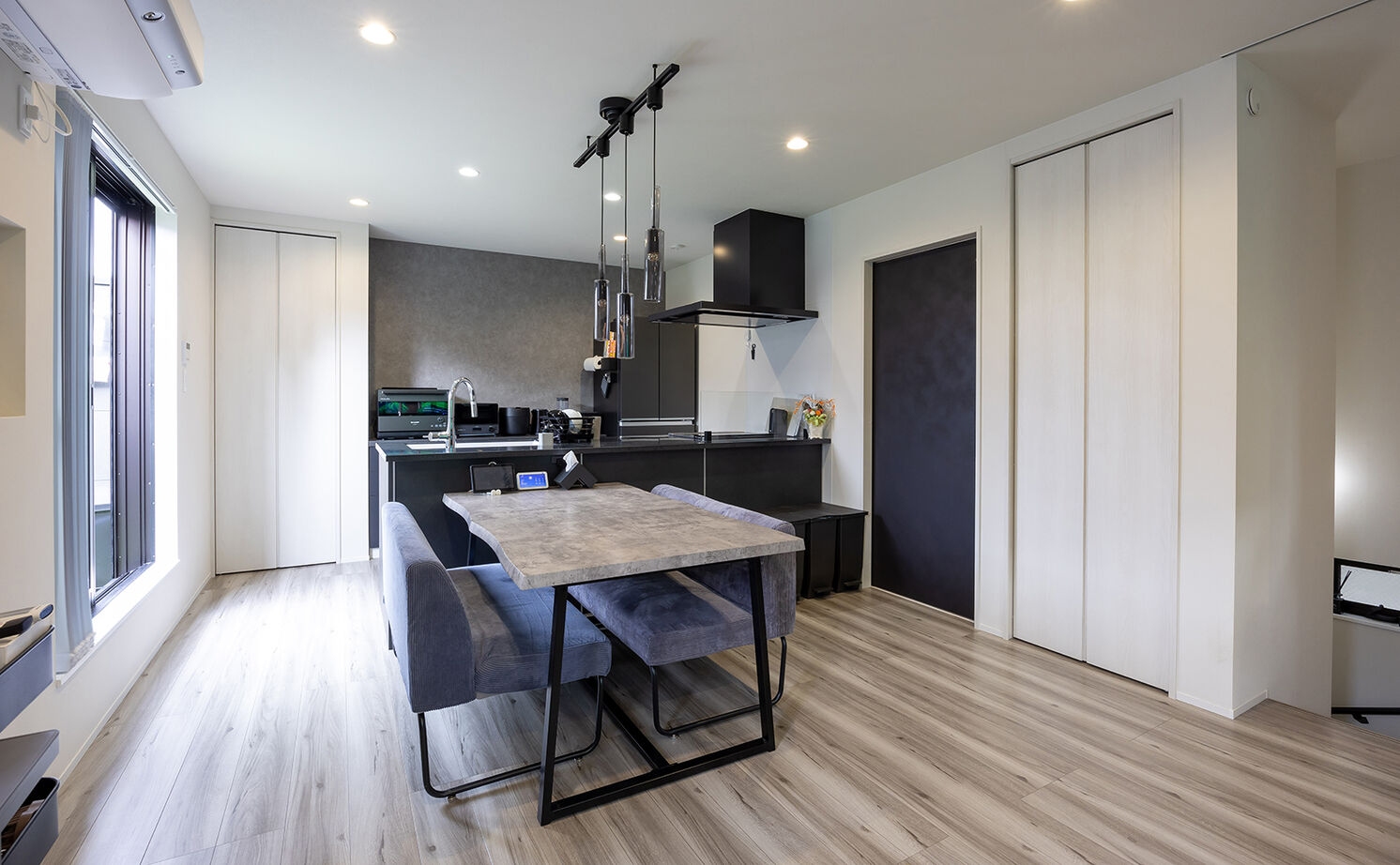 イオンホーム 堺市｜2000万円｜土地20坪台｜間取り図｜住宅密集地で叶えた、開放感あふれるアウトドアリビングのある家の建築実例画像6