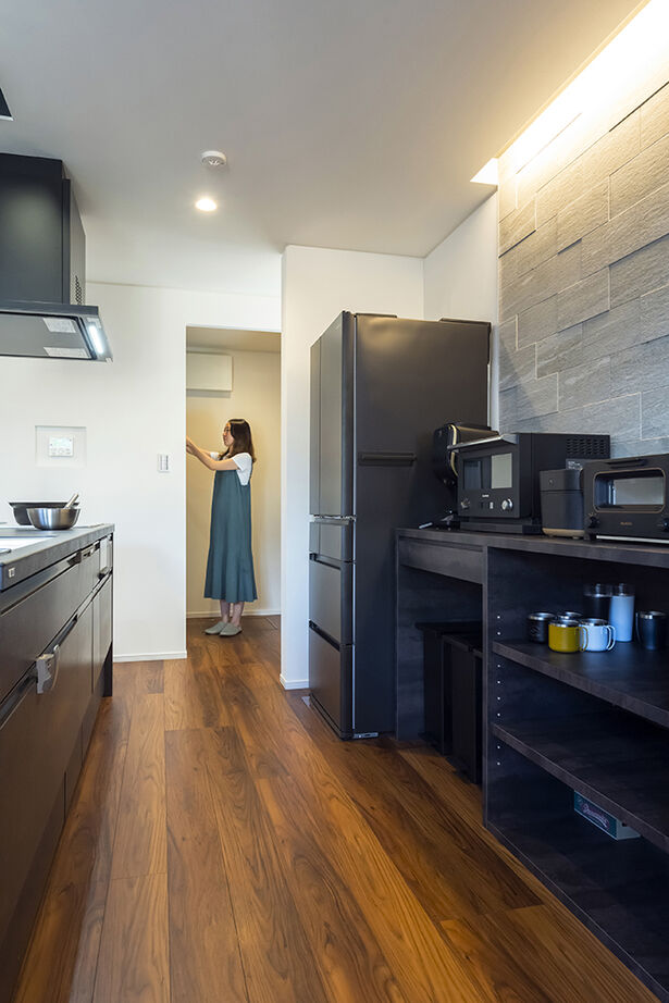 フィアスホーム 【2574万円／サンルーム／アイランドキッチン／間取図有】デザイン＆性能にこだわった「帰りたくなる家」の建築実例画像6