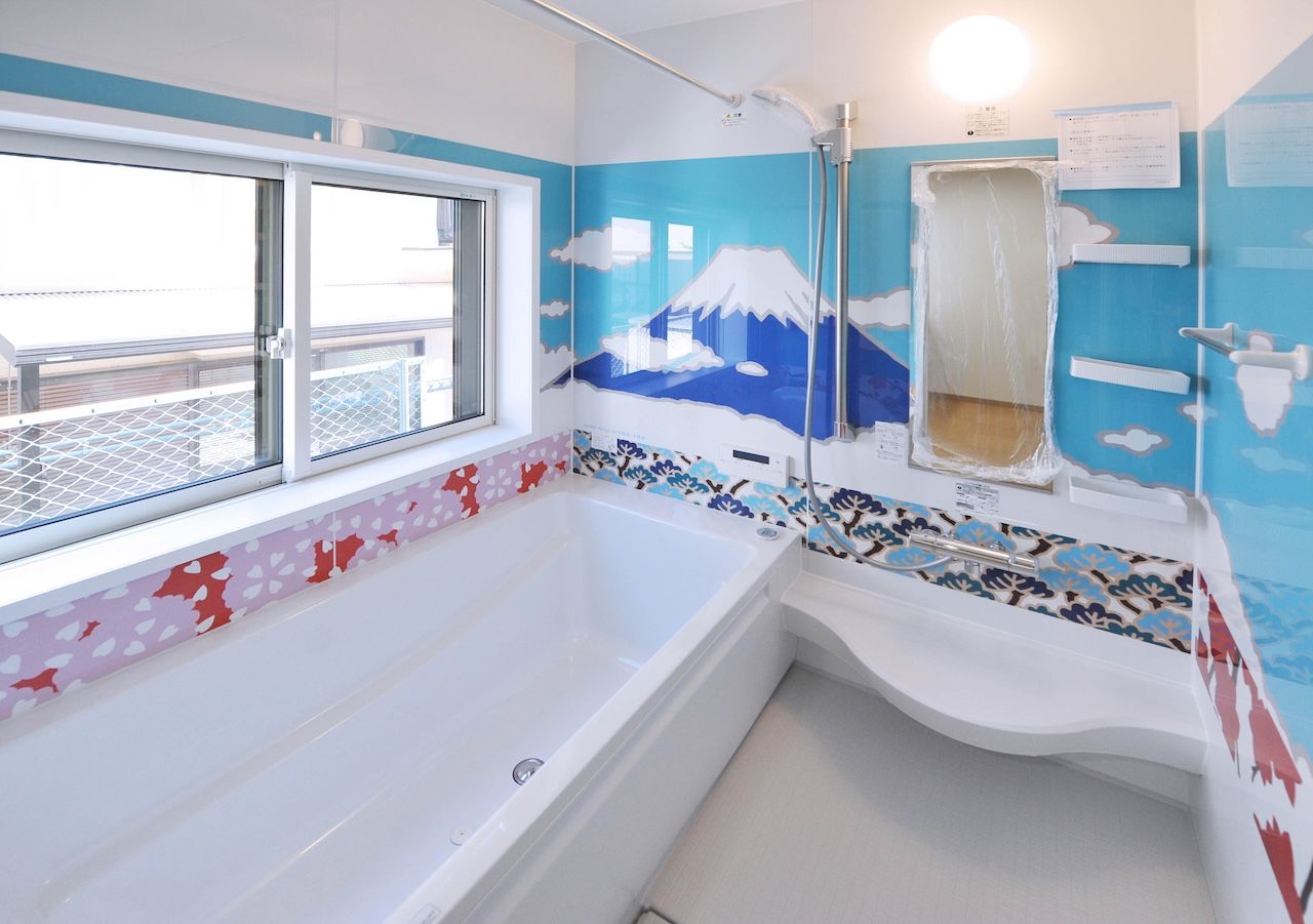 ＩＳＨＩＤＡの家　石田工務店 【32.9坪｜間取図｜ビルトインガレージ】無垢のフローリングが気持ちよく、木を感じられる家の建築実例画像6