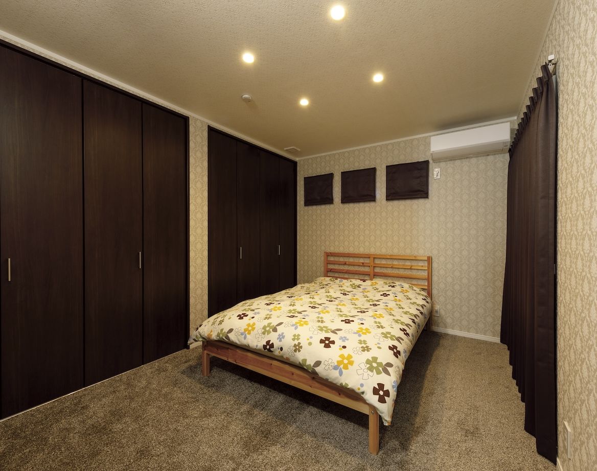 ＩＳＨＩＤＡの家　石田工務店 【26.5坪｜2階リビング】注文住宅だから実現できた天井の高いリビングは明るく開放的な大空間の建築実例画像10