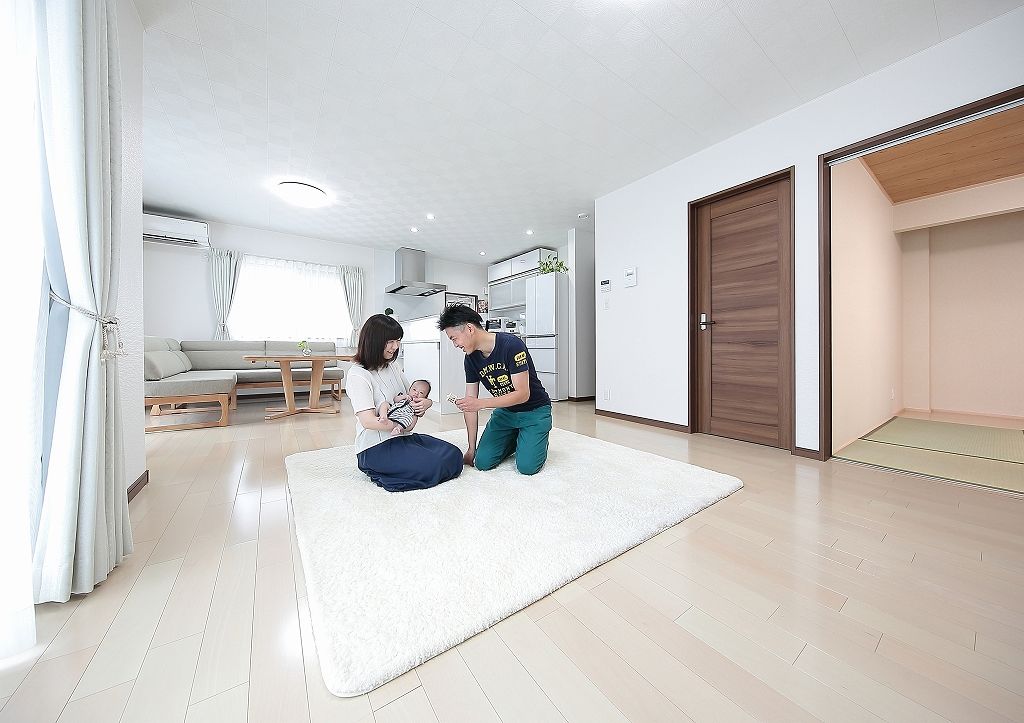 パパまるハウス 予算内で夢のマイホーム。太陽光パネル10kW搭載40坪プランで家計にゆとりをもたらす家の建築実例画像3