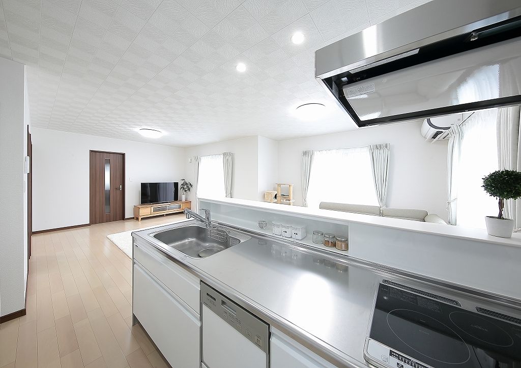 パパまるハウス 予算内で夢のマイホーム。太陽光パネル10kW搭載40坪プランで家計にゆとりをもたらす家の建築実例画像5