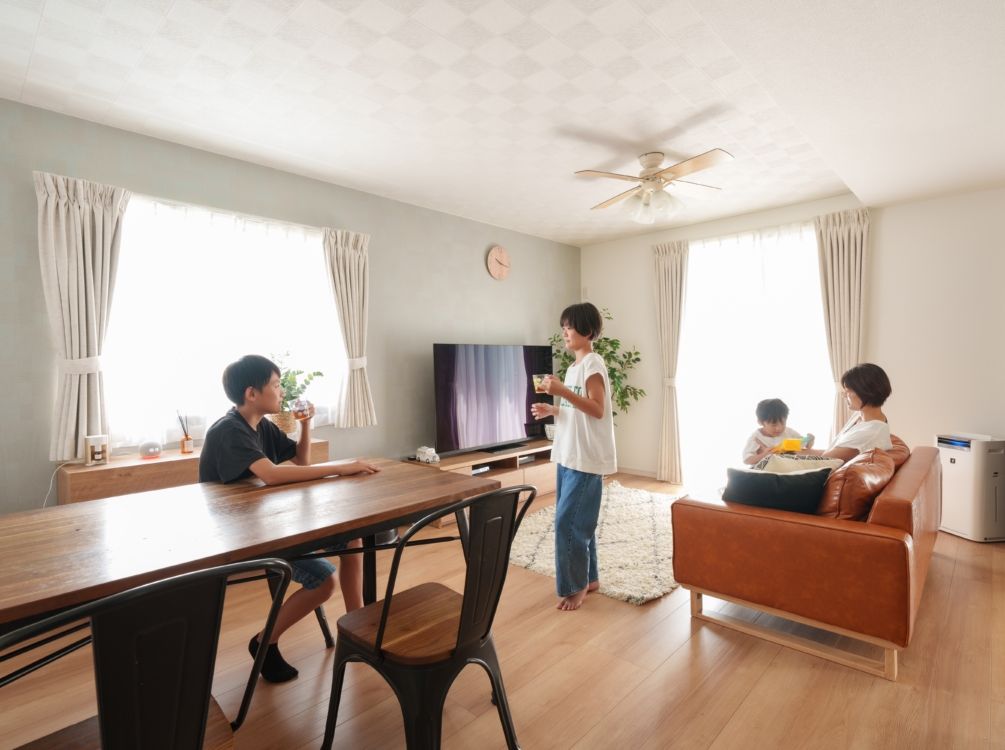 パパまるハウス 「ゆとりのある間取りがお気に入りです」初めて見学したモデルハウスが、私たちのイメージにぴったりだったの建築実例画像2