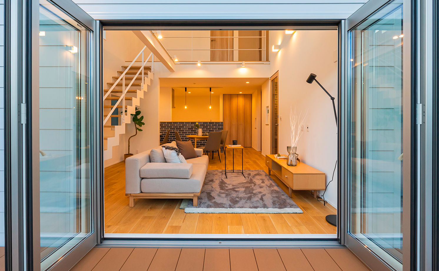 【湘南品質の家】ハートフルホーム 【湘南/2000万円台/平塚市/20坪台/ウッドデッキ/間取り図】湘南暮らしを楽しむリゾートホテルのような家の建築実例画像7