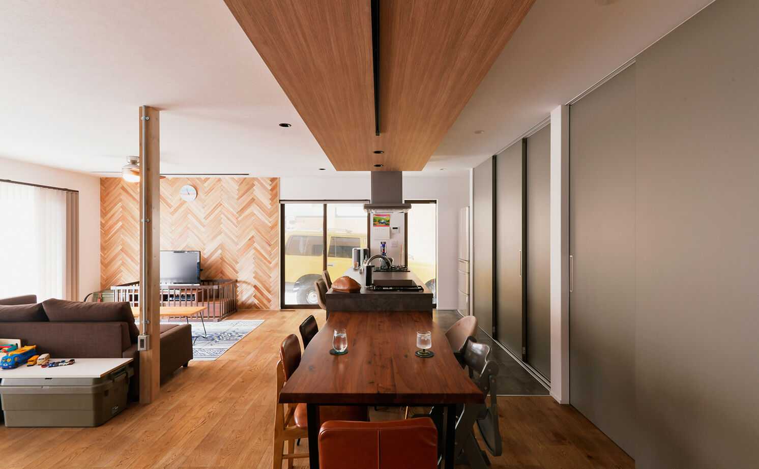 【湘南品質の家】ハートフルホーム 【3000万円台/50坪/全館空調/間取り図】アウトドアや趣味の愛車を楽しむ憧れのアメリカンガレージハウスの建築実例画像5