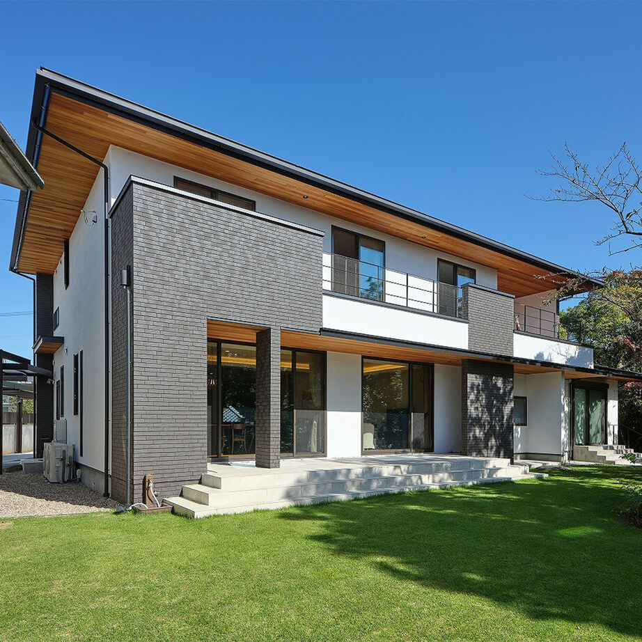 岡谷サービス＆ホームズ 【1億円台／デザイン／ハイグレード】特別な住み心地を体感できる「建築家と創る家」の建築実例画像3