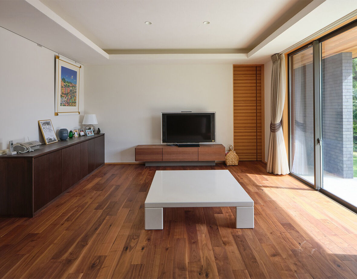 岡谷サービス＆ホームズ 【1億円台／デザイン／ハイグレード】特別な住み心地を体感できる「建築家と創る家」の建築実例画像4