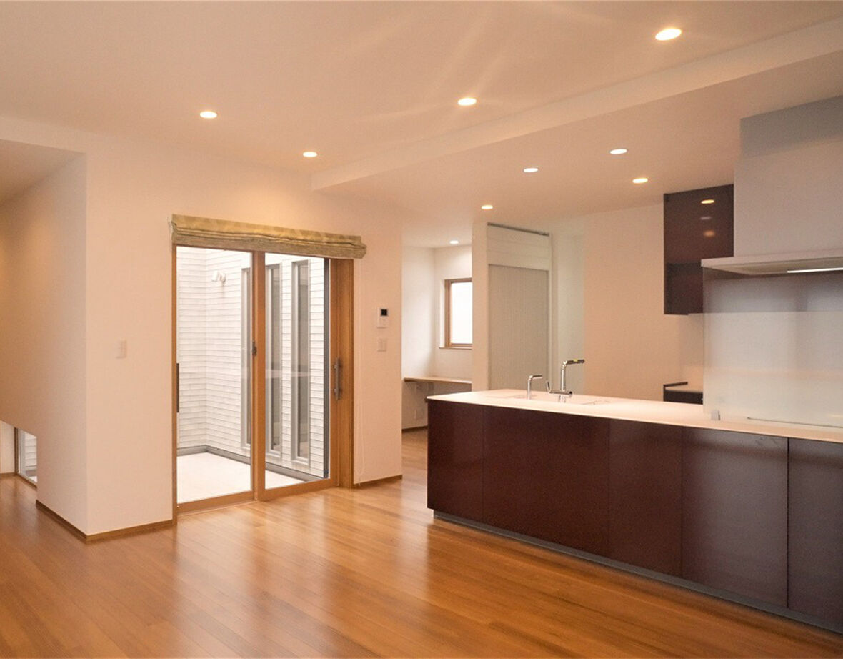 岡谷サービス＆ホームズ 【6500万円台／愛知／二世帯】中庭を中心とした二世帯で暮らす「回遊のある家」の建築実例画像6