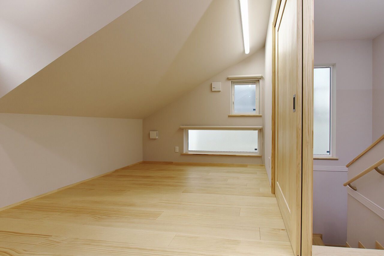 岡谷サービス＆ホームズ 【3000万円台／愛知／こだわりの外観】デザイン性がより映える、アプシスのある家の建築実例画像4