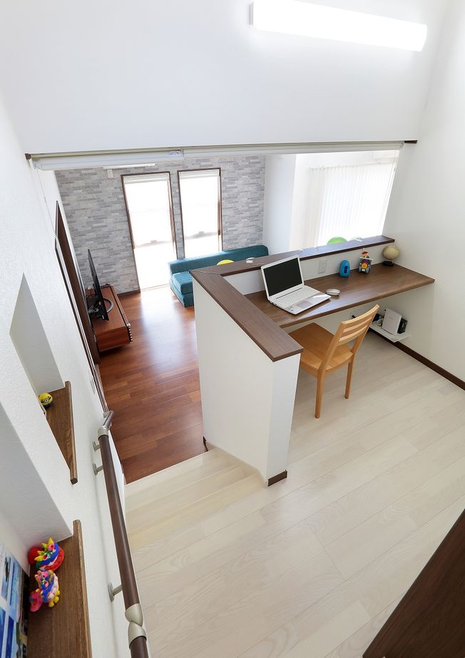 荒井工務店 【2000万円台/間取り図有】匠の大工とつくる邸宅。モダンテイストのクールなデザインと家族のコミュニケーションを育む住まいの建築実例画像4