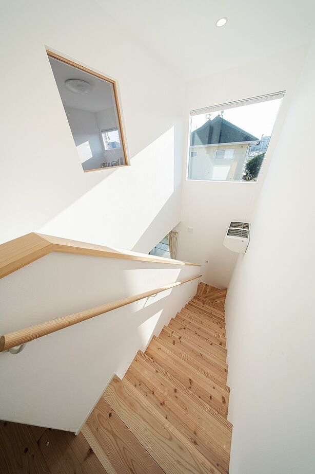 can wood 【1000万円台／自然素材／家事らく動線】漆喰の塗壁と無垢材に包まれた自然素材の家の建築実例画像9