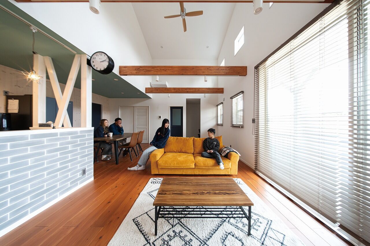 can wood 【2000万円台／勾配天井／ポーチ】切妻屋根のシンメトリーデザイン。開放感のあるサーファーズハウスの建築実例画像4