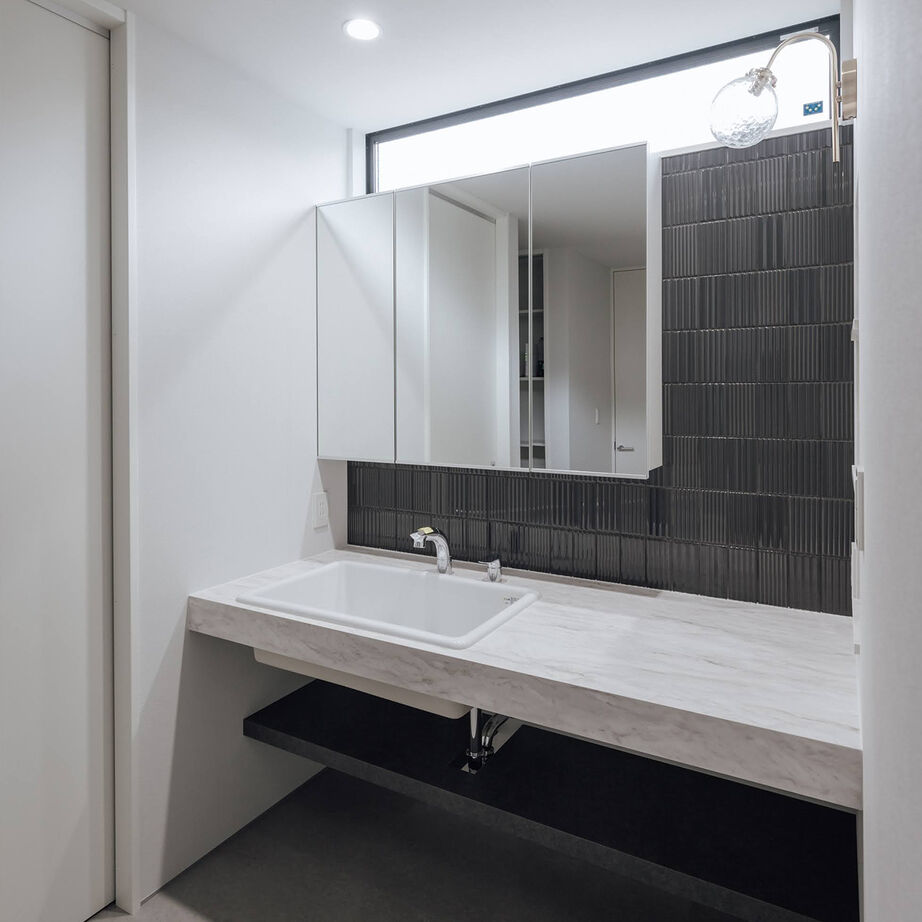 HYGGE THE HOME (ヒロミヤ住建） 【平屋/38.5坪】薪ストーブを設えた、洗練された佇まいの平屋の建築実例画像5