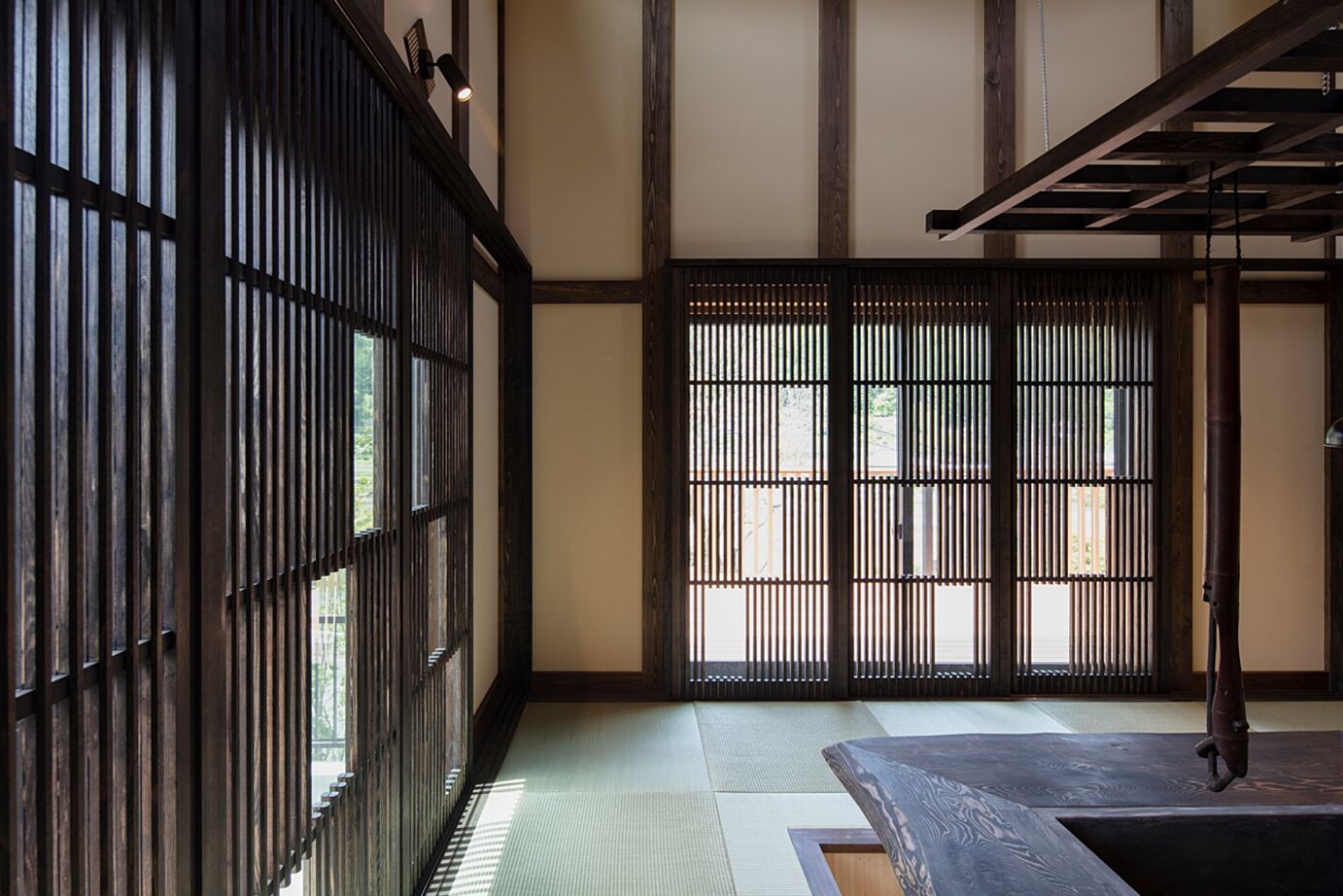 暮らしのスタジオ 【3000万円台/別荘】リクエストは「囲炉裏のある家」。自宅に続き2棟目を依頼した深い趣のある平屋の住まいの建築実例画像5