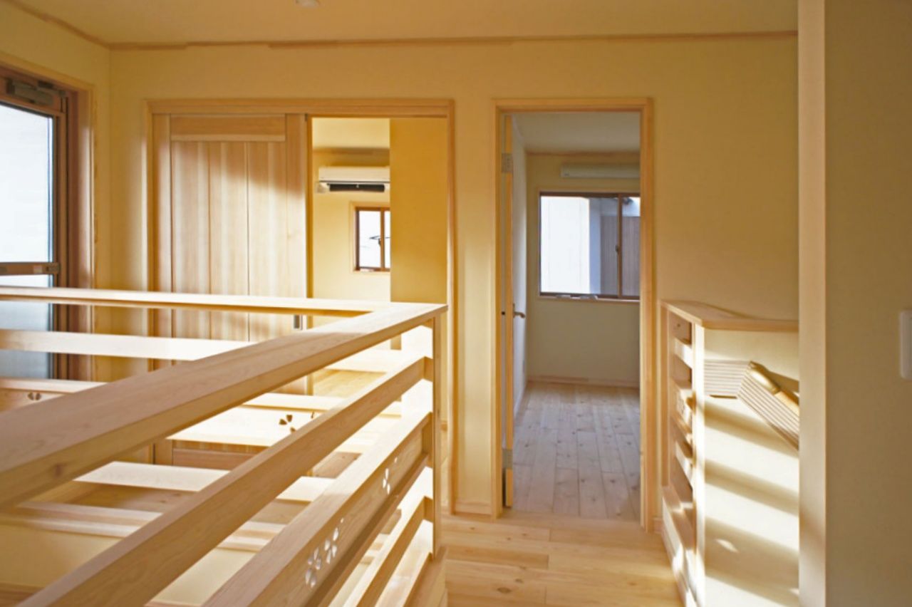 暮らしのスタジオ 【2000万円台/33.5坪/間取り図】真冬でも暖かく過ごせる住宅性能に満足。木の香りとぬくもりに癒される家の建築実例画像9