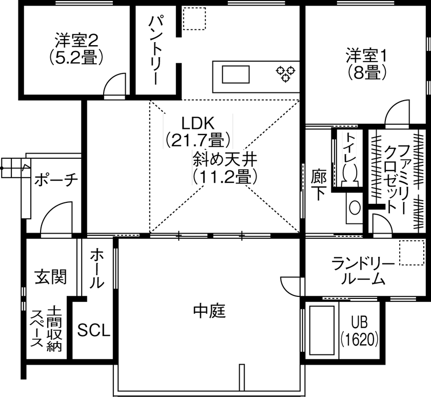 ＋RICCO　一級建築士事務所 【28坪/平屋×中庭/間取図有/2000万円～2499万円】暮らしに趣味を採り入れて、アウトドアライフを満喫！の間取り図（2LDK＋中庭）1階