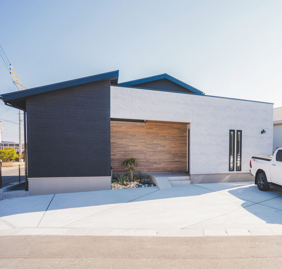 ＋RICCO　一級建築士事務所 【28坪/平屋×中庭/間取図有/2000万円～2499万円】暮らしに趣味を採り入れて、アウトドアライフを満喫！の建築実例画像2