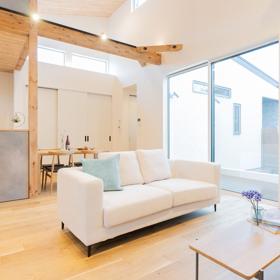 ＋RICCO　一級建築士事務所 【32坪/平屋×中庭/間取図有/2500万円～2999万円】陽光溢れる開放的な平屋で、夫婦ふたりの穏やかな時間をの建築実例画像4