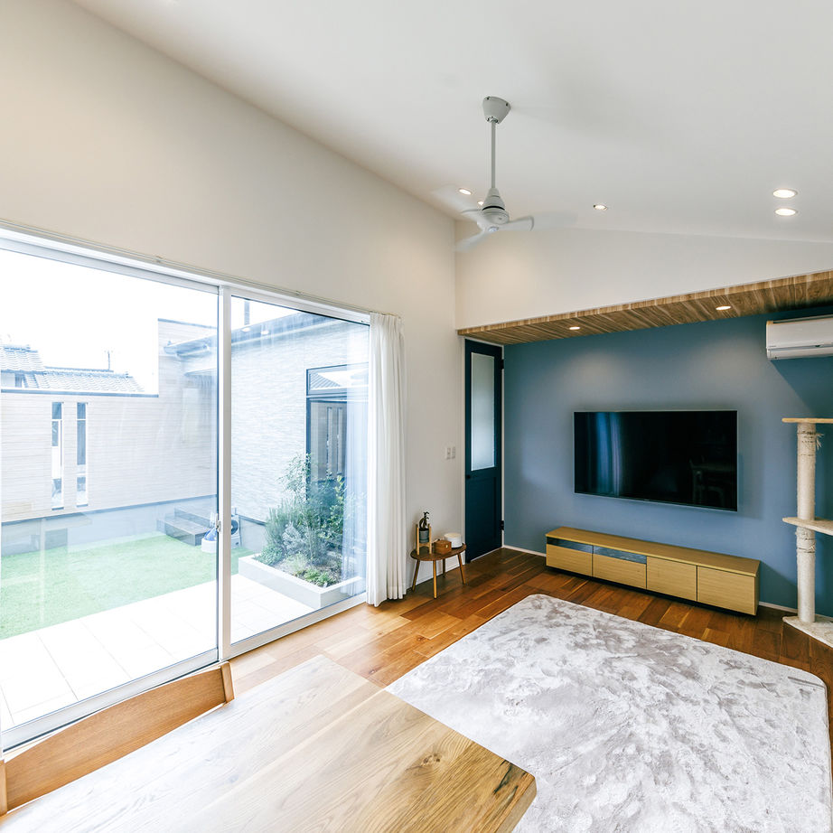 ＋RICCO　一級建築士事務所 【34坪/平屋×中庭/間取り図有/2500～2999万円】中庭で過ごす時間が楽しくて、いつの間にかインドア派に！の建築実例画像3