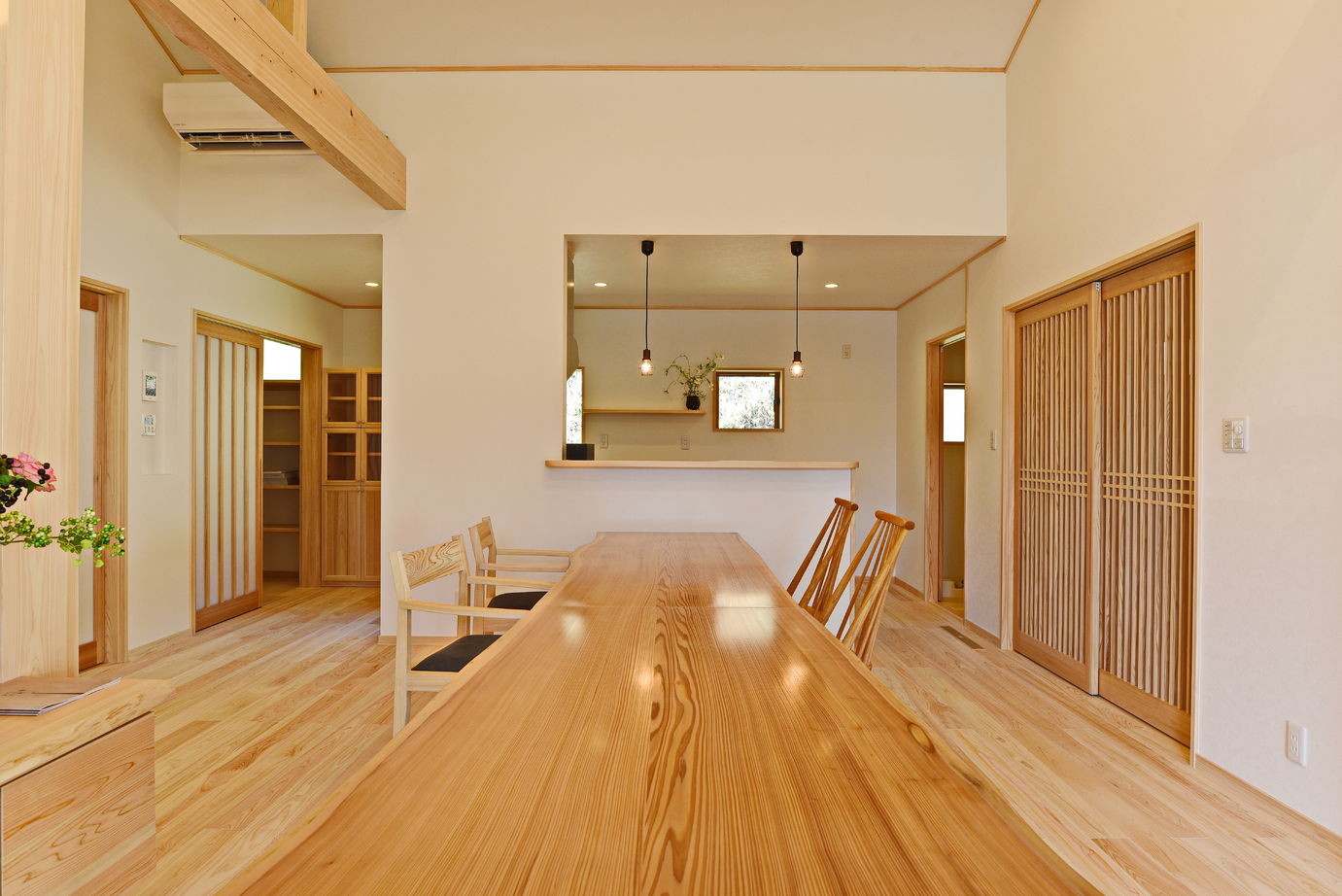 高橋材木店 タカハシホーム 旅館みたいな3世帯住宅の建築実例画像5