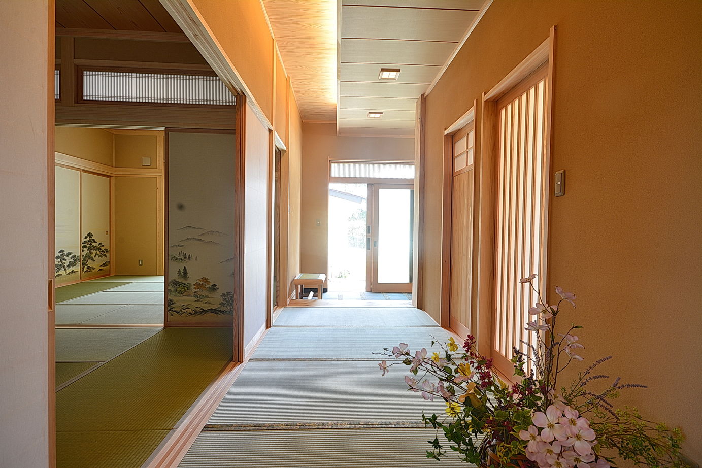 高橋材木店 タカハシホーム ヒノキの平屋建てで毎日を和かに、無垢材いっぱい純和風の住まいの建築実例画像4