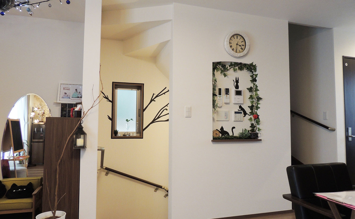 トーヨー冨士工 【1000万円台/23.8坪/狭小地/3階建て】狭小地を活かした落ち着きのある3階建ての家の建築実例画像6