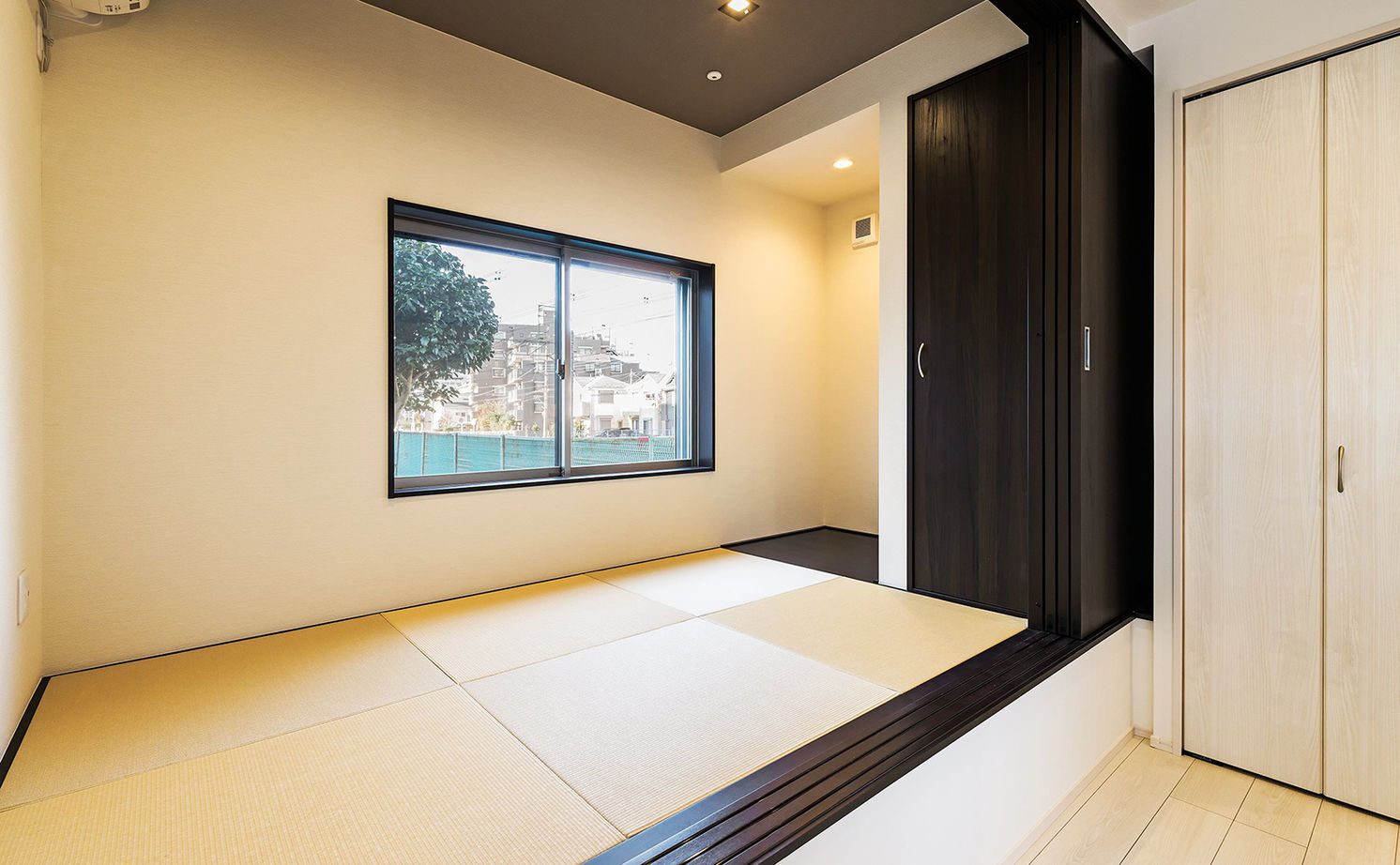 トーヨー冨士工 【2000万円台/30坪台/2階建て/間取り図あり】子どもを見守りながら家事を効率的にこなせる間取りのお家の建築実例画像4