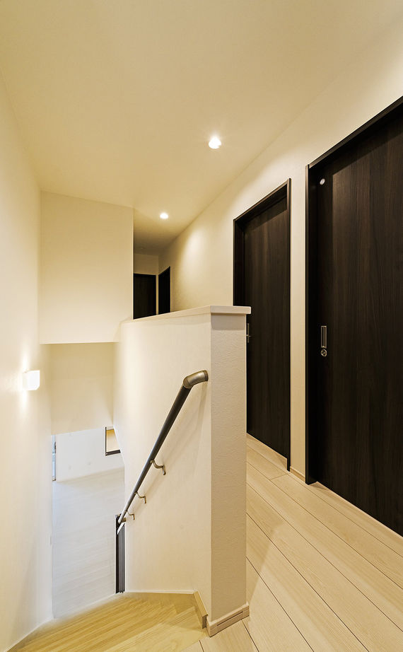 トーヨー冨士工 【2000万円台/30坪台/2階建て/間取り図あり】子どもを見守りながら家事を効率的にこなせる間取りのお家の建築実例画像13