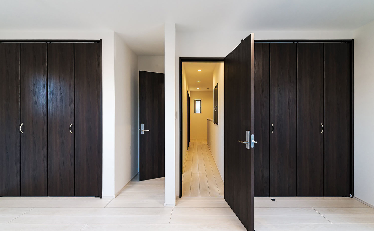 トーヨー冨士工 【2000万円台/30坪台/2階建て/間取り図あり】子どもを見守りながら家事を効率的にこなせる間取りのお家の建築実例画像14