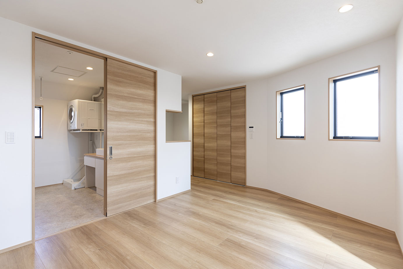 トーヨー冨士工 【2000万円台/18坪/狭小地/二世帯/間取り図有】将来の住まいを見据えた完全分離型の二世帯住宅の建築実例画像3