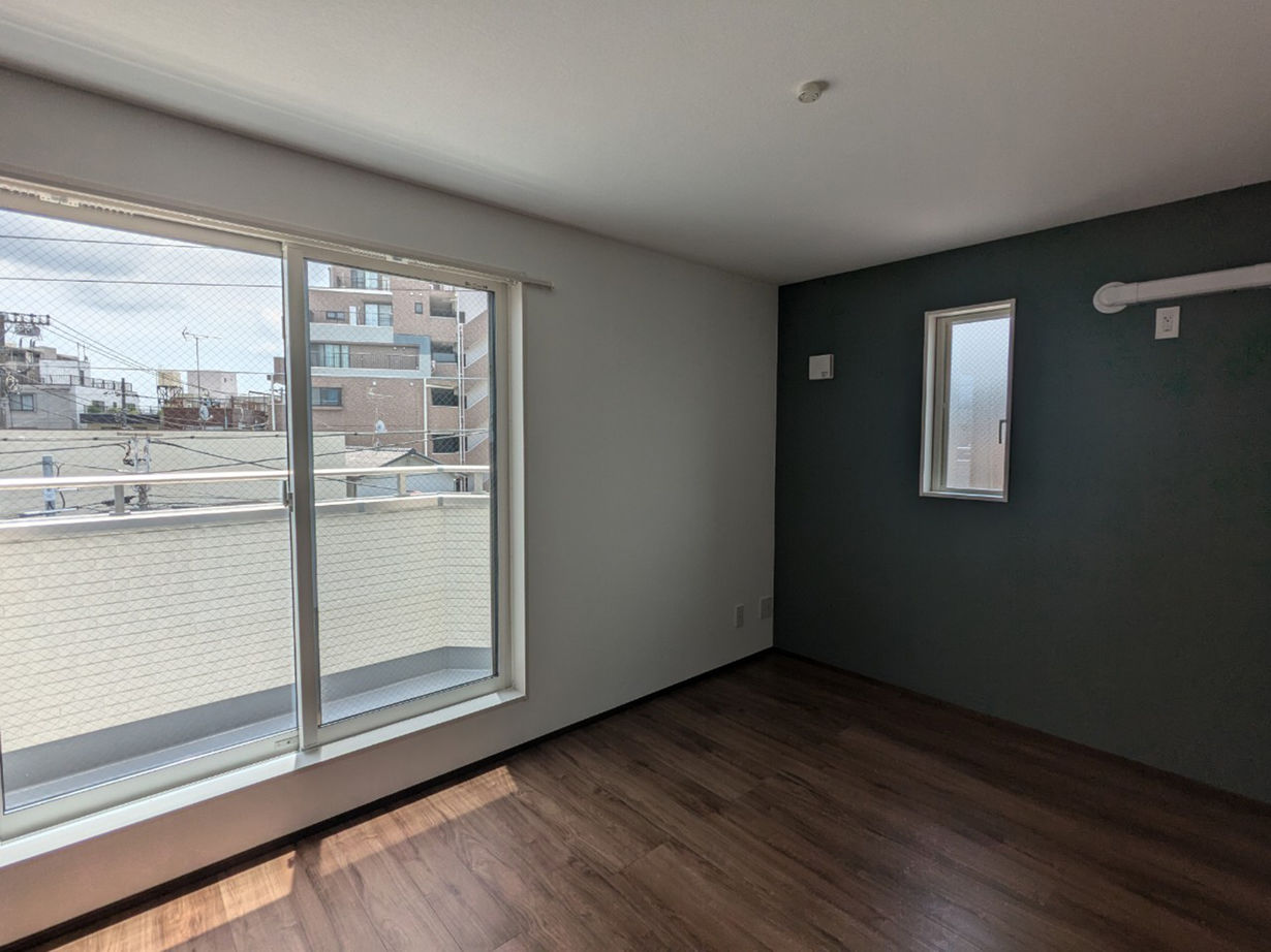 トーヨー冨士工 【東京都】狭小地に完全分離の二世帯住宅が完成の建築実例画像4