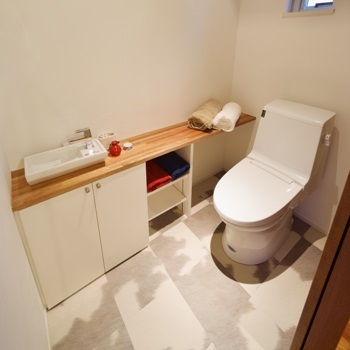 伸和建設 【2000万円台】インナーガレージ×中庭｜大人の感性を刺激する 洗練空間を“納得価格”での建築実例画像4