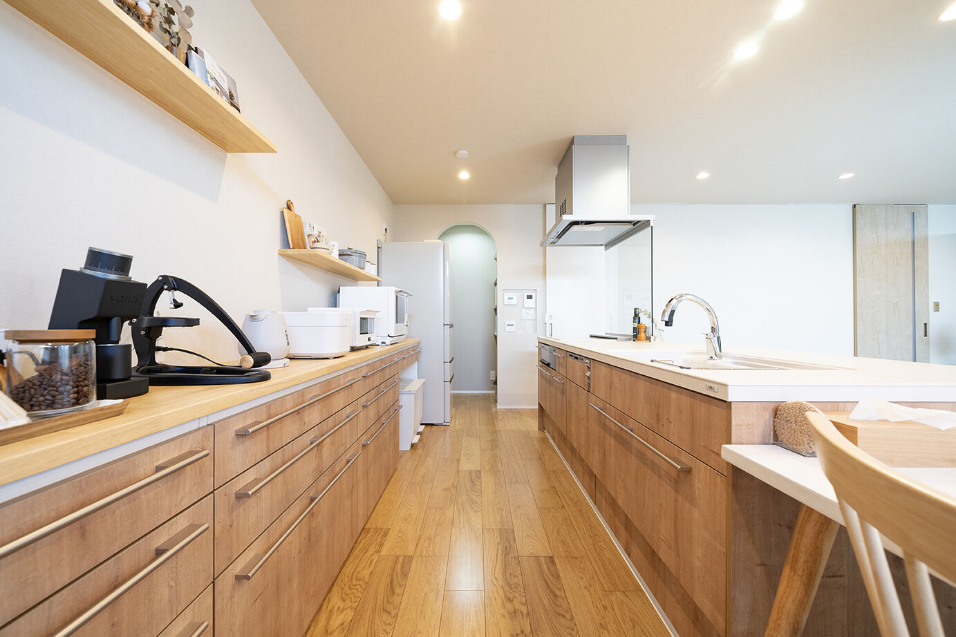 伸和建設 【2000万円台×38坪×ZEH基準以上】オシャレなのに回遊動線に優れたスタイリッシュなお家の建築実例画像7