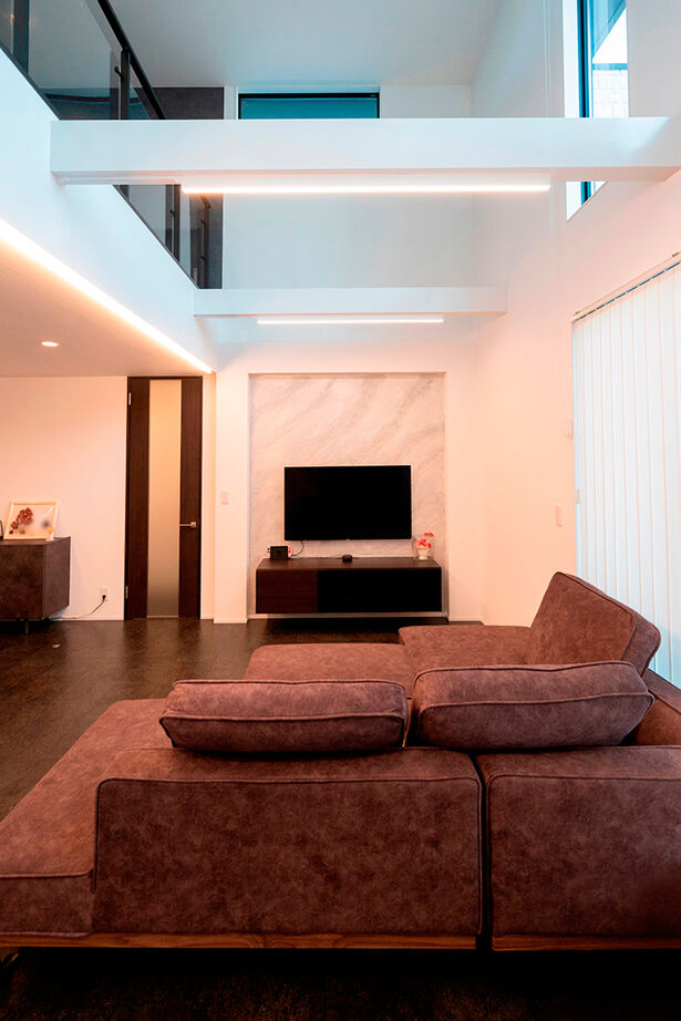 伸和建設 【岐阜県｜2000万円台｜30坪台】生活感のないシンプルモダンなデザイン×吹抜リビング×家事ラク間取りの家の建築実例画像5