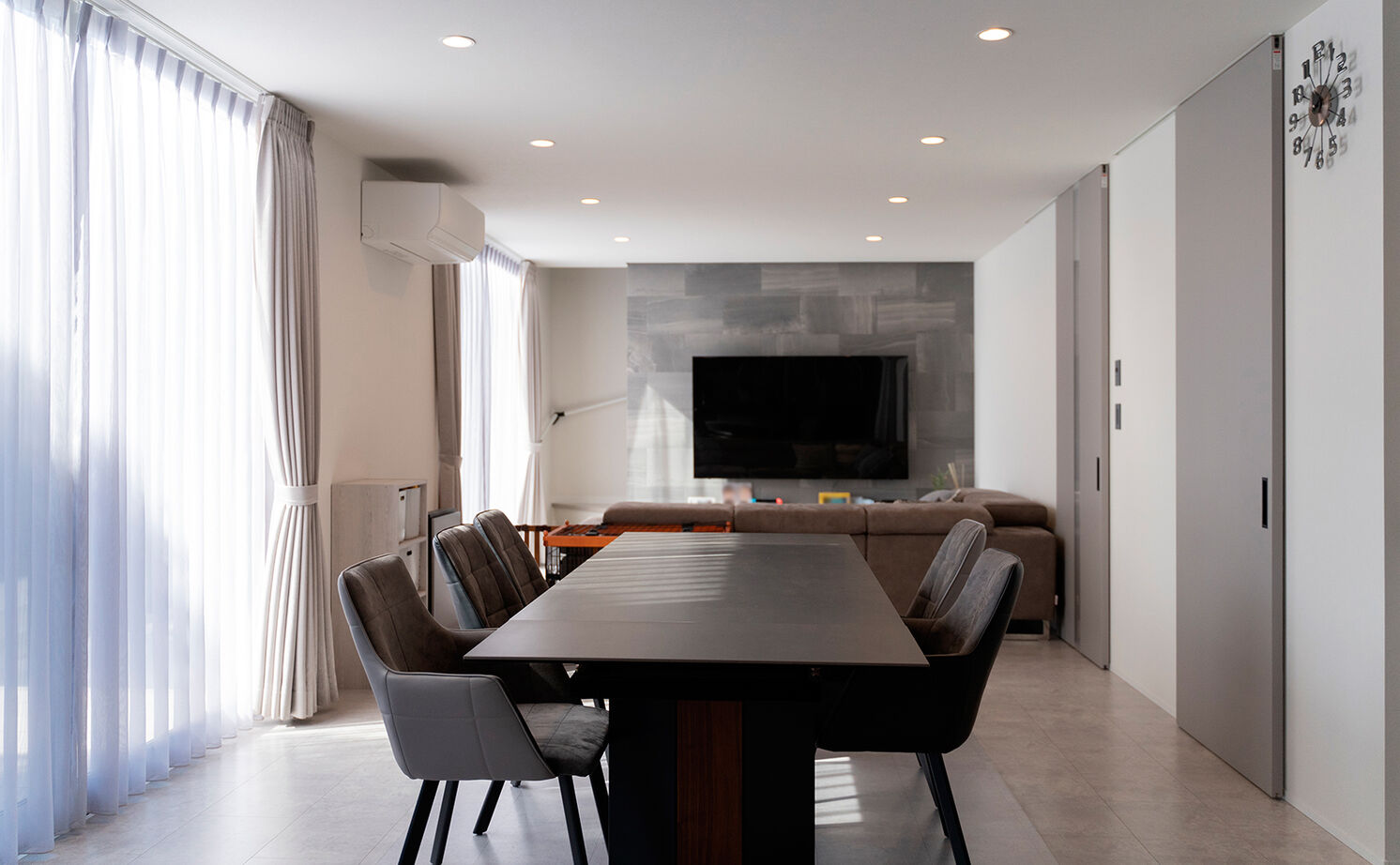 伸和建設 【愛知県｜3000万円台｜ガレージ】家事も子育てもしやすい間取りが◎。ホテルライクなガレージ付きハウスの建築実例画像16