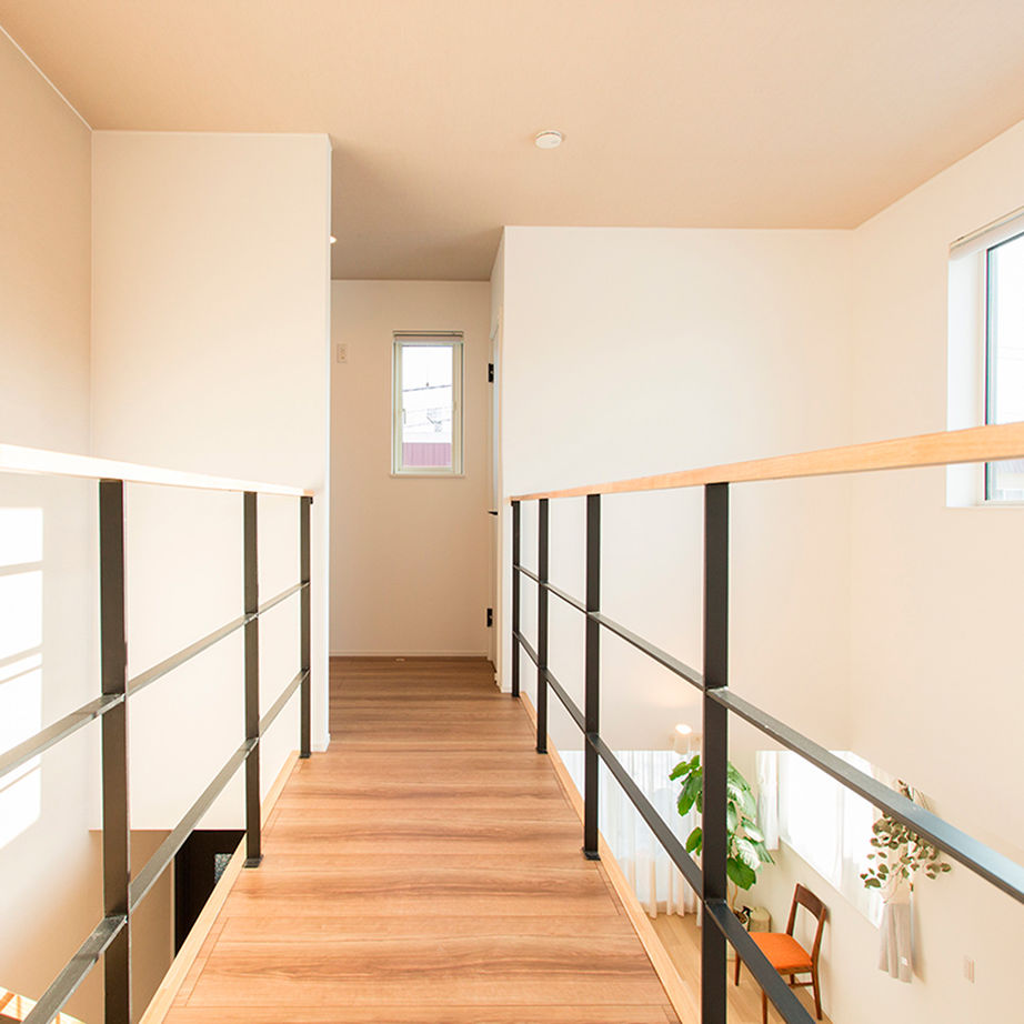 アイザワホーム 【札幌市×2LDK間取り図】吹抜とスケルトン階段がつくりだす圧巻のスケール感。意匠性の高いデザインに魅了の建築実例画像6