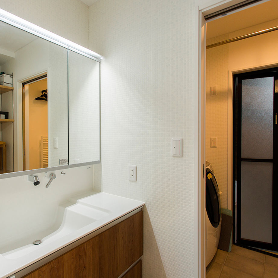 アイザワホーム 【札幌市×2LDK間取り図】吹抜とスケルトン階段がつくりだす圧巻のスケール感。意匠性の高いデザインに魅了の建築実例画像9