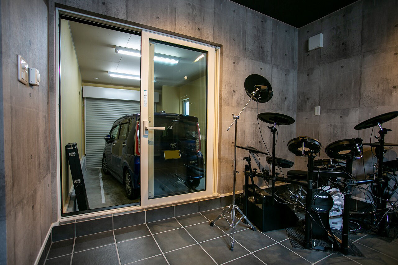 エストホーム 【2000万円台/土間スペース/２階水廻り/全室床暖房システム/３階建て】趣味も、暮らしも、諦めなかった家の建築実例画像5