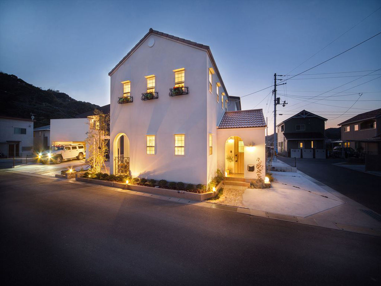 建匠 【2000万円台／吹き抜け／間取り図有】南欧風に可愛らしくデザイン。おうち時間を愉しむ住空間の建築実例画像9