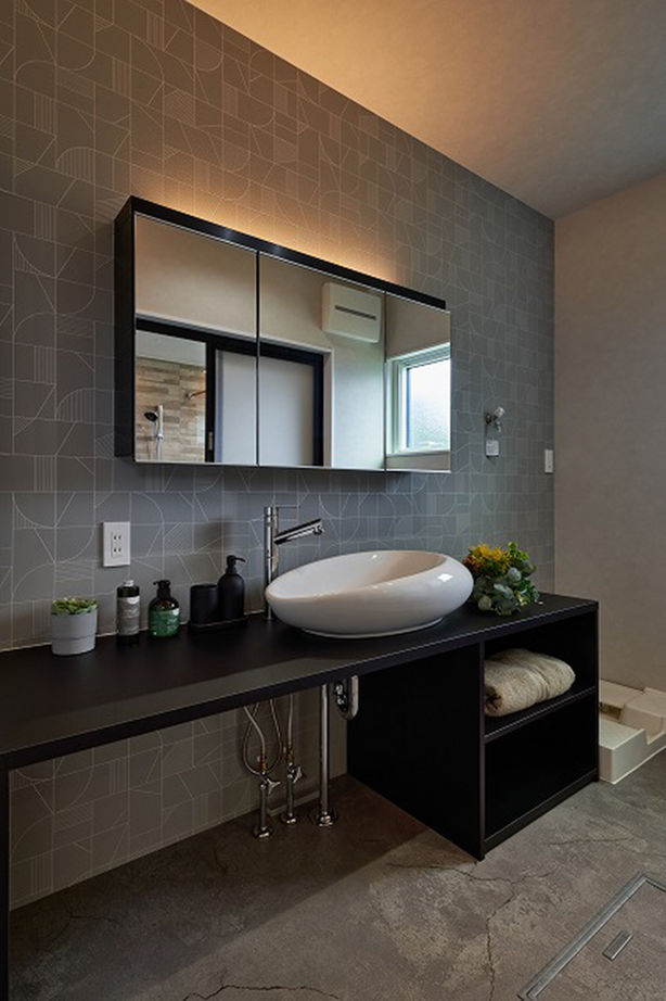 建匠 【2000万円台／平屋／間取り図有】ラグジュアリーテラスとビルトインガレージも。洗練された大人の住まいの建築実例画像9