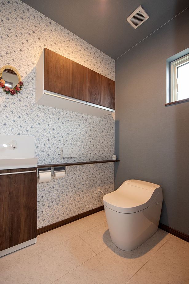 シロクマホーム 【平屋/夫婦＋カメ/32坪】将来の暮らしやすさを考えた、夫婦ふたりの平屋。床はフラット、ドアは引き戸にの建築実例画像9