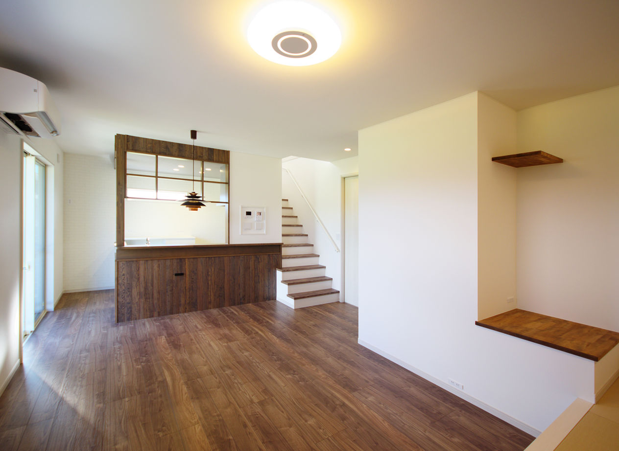 ケンコーホーム 【長崎市/30代/3LDK/インナーガレージ】インナーガレージとスタディコーナーのある家の建築実例画像5