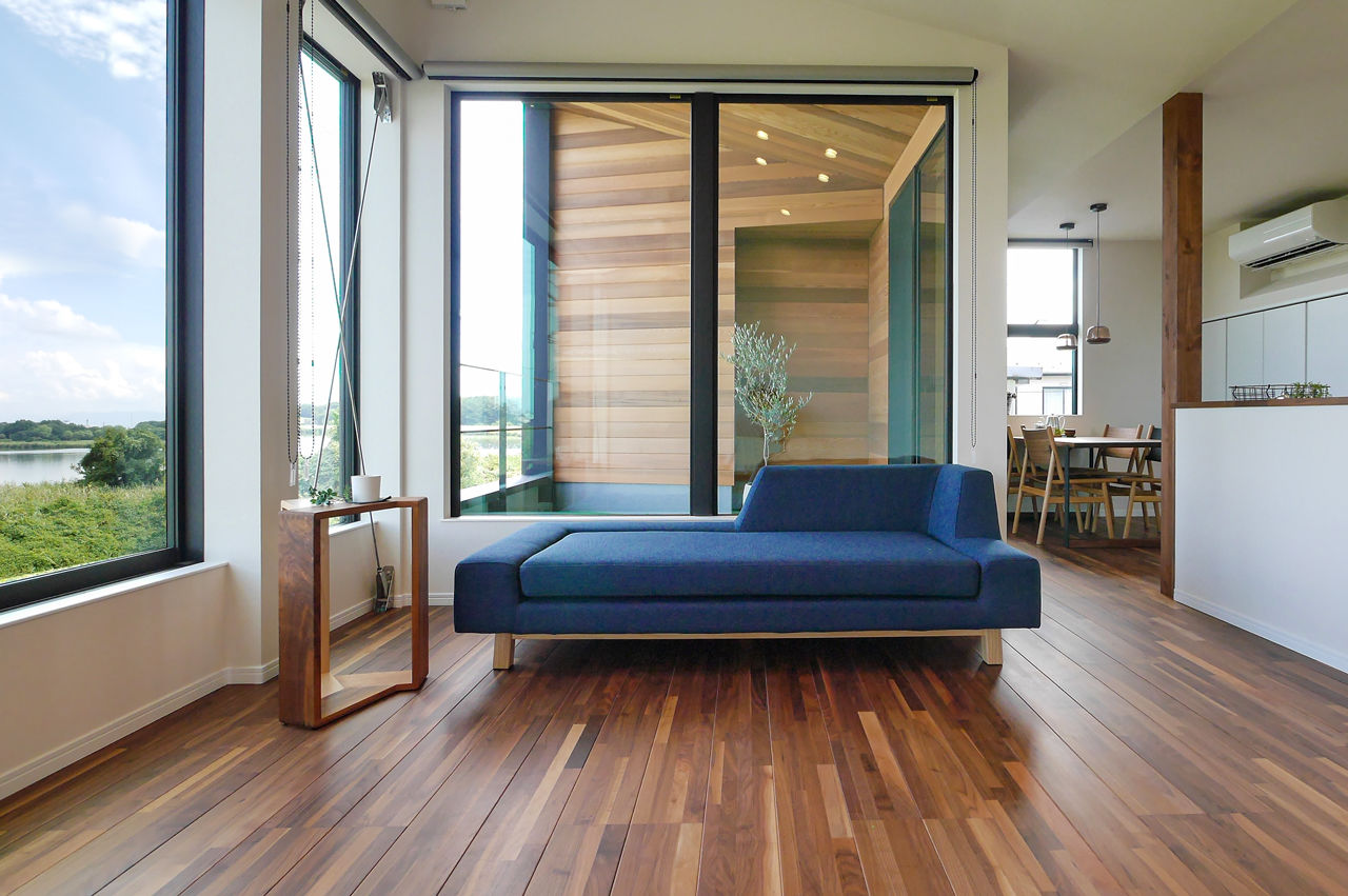 GREEN STYLE（グリーンスタイル） 2階リビング｜鳥屋野潟と、空と、白鳥の飛来を、のぞむ家の建築実例画像4