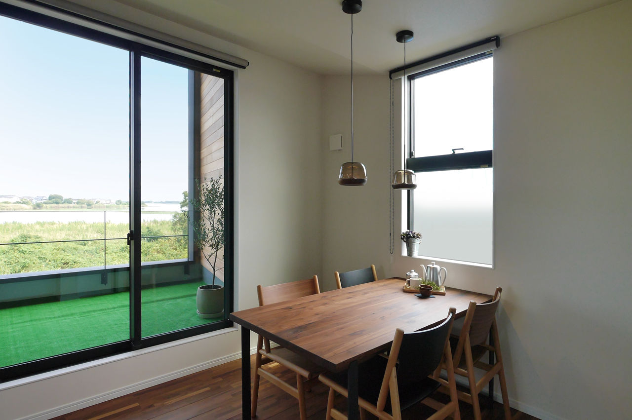 GREEN STYLE（グリーンスタイル） 2階リビング｜鳥屋野潟と、空と、白鳥の飛来を、のぞむ家の建築実例画像7